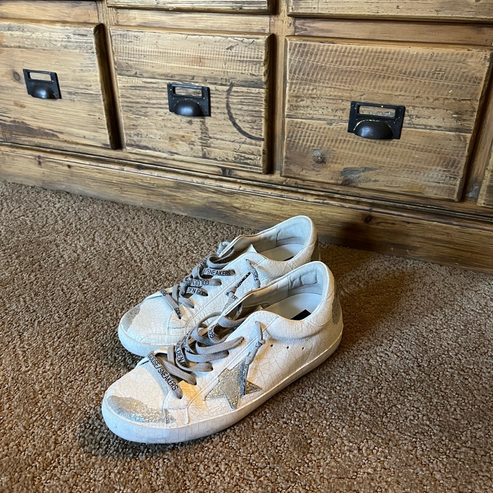 Golden Goose Super Star Sneakers
